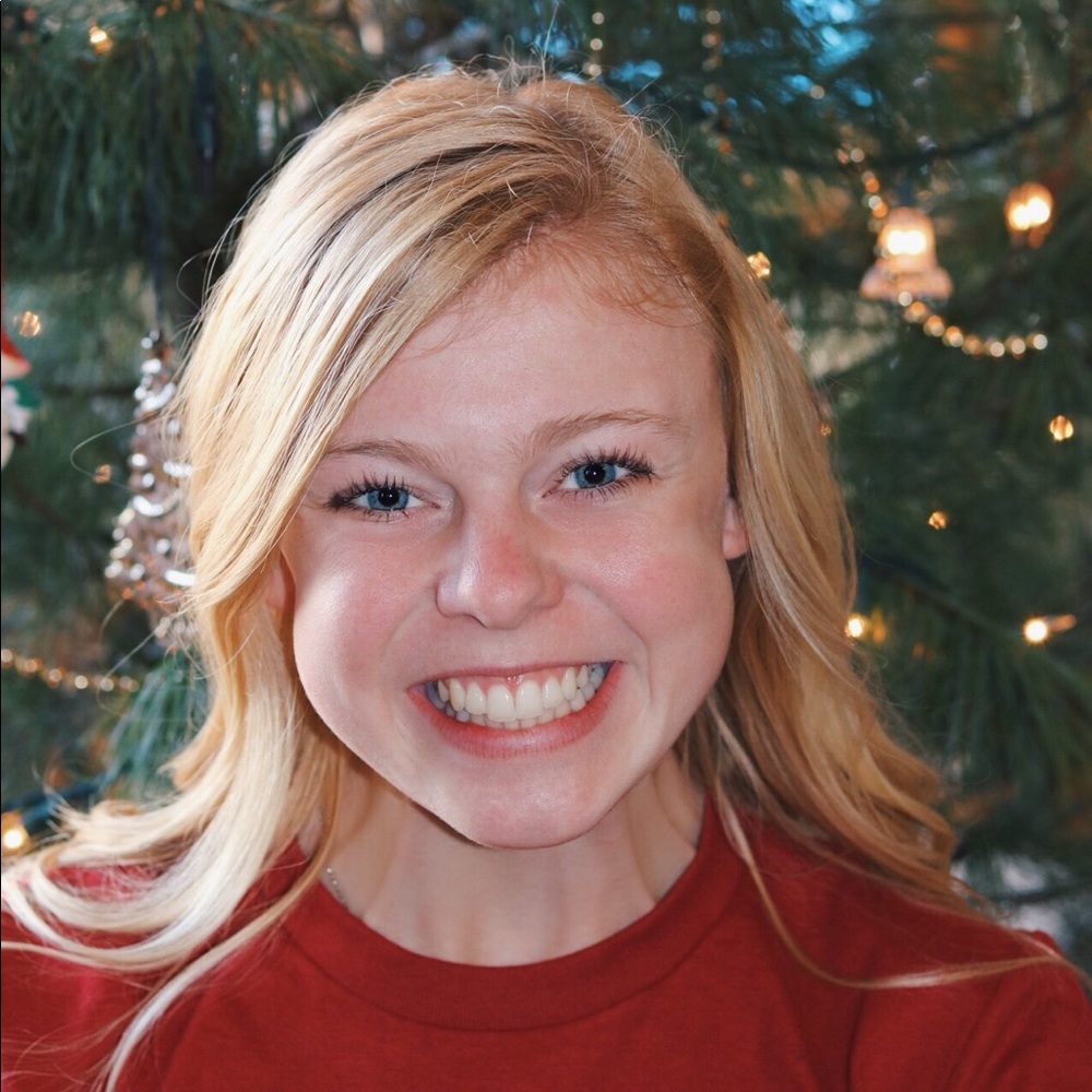 Meet your Posher, Caroline